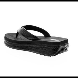 VOLATILE MINI CROCO Size 9